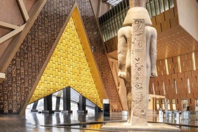 Privater Tagesausflug nach Kairo mit dem Flugzeug